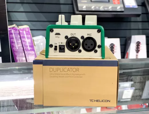 TC-Helicon - Duplicator Vocal Effects Pedal w/Doubling, Reverb and Pitch Correction 2